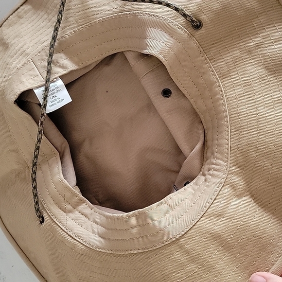 BAD Bunny Canvas Bucket Hat - Picture 2 of 4